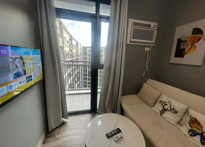 Gentry Manor 2-bed Near Moa&naia Okada Seaviw Tv 17u Apartamento Manila